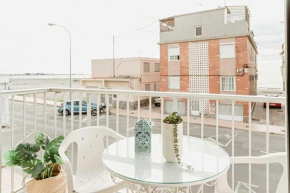 Apartamento frente al mar, familiar y acogedor.